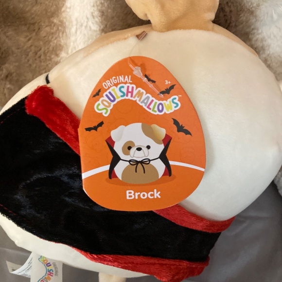 Brock the dog in costume squishmallow - Picture 5 of 7